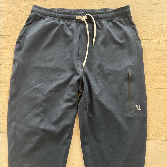 NWOT VUORI Sunday Performance Joggers navy M - Picture 8 of 11